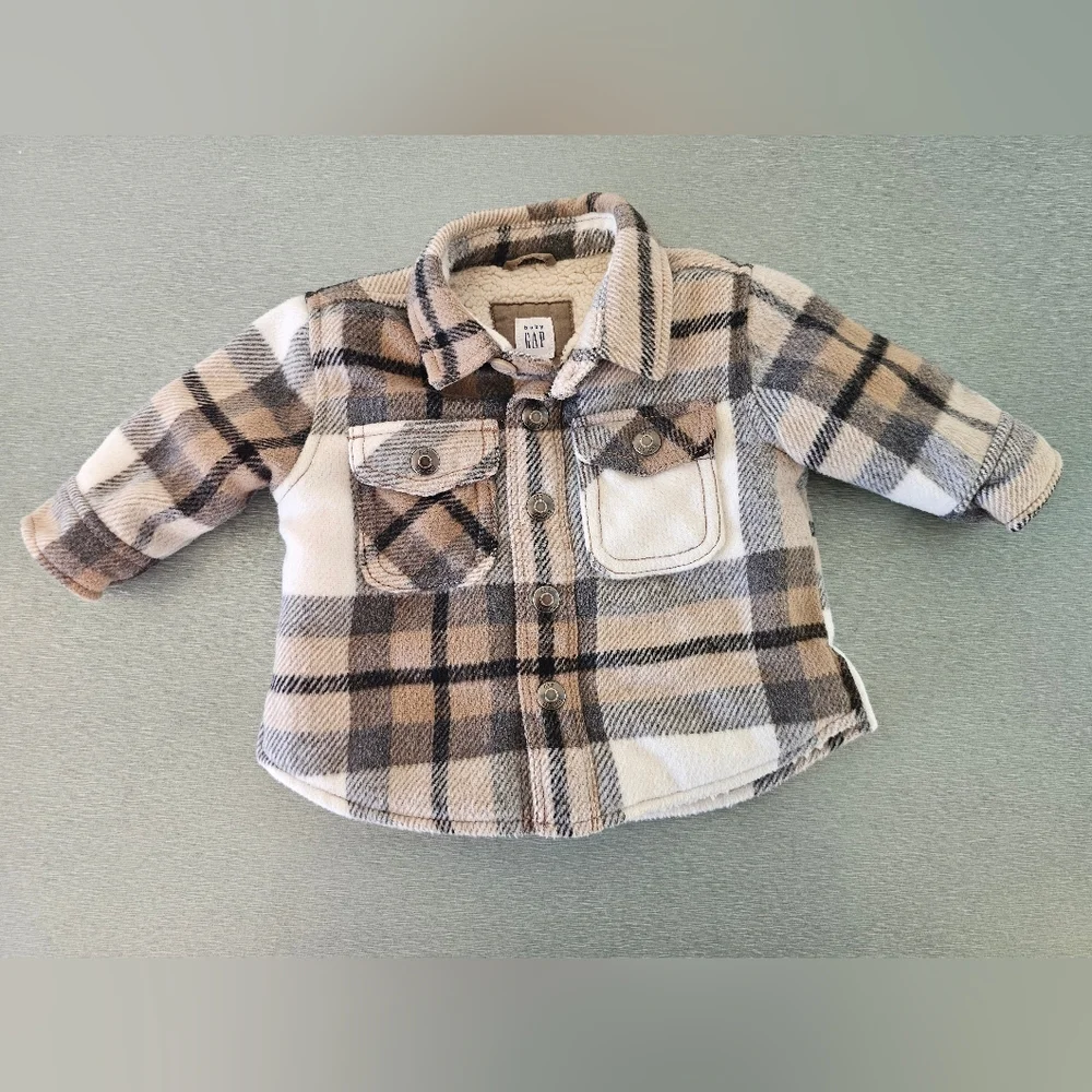 Baby Gap Sherpa Lined Plaid Jacket Shacket Neutral Cozy Winter 0-6 Months